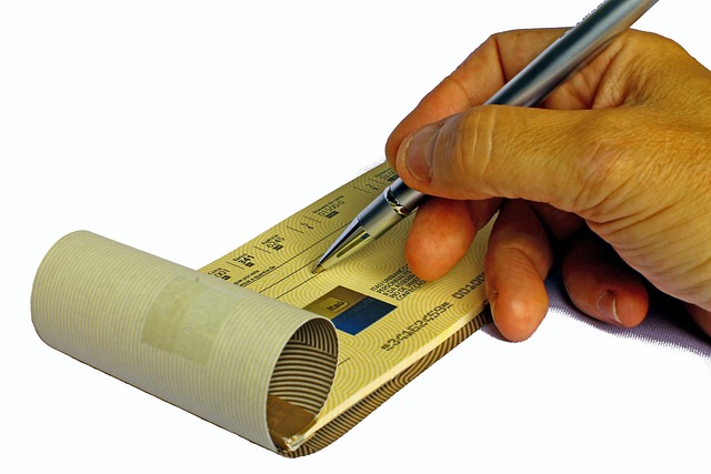 Cara Cek BLT Rp 900 Ribu Pakai KTP, Ini Langkah-langkahnya