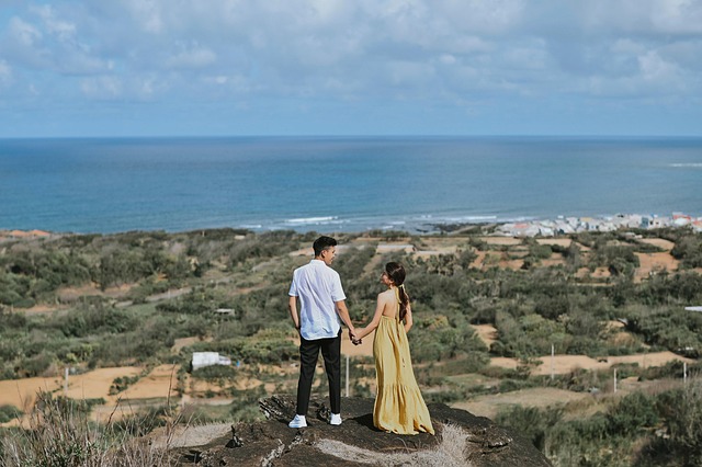 Kalimat Romantis untuk Pasangan yang Membuatnya Terasa Makin Dicintai